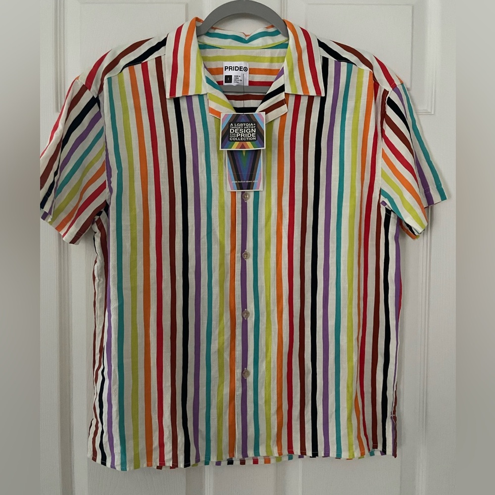 NWT Men's Target Pride Button Down Short-sleeve Shirt Sz Small